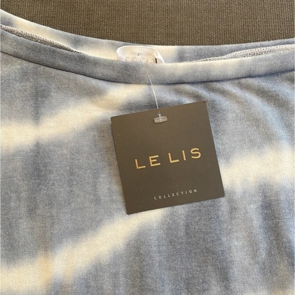 NWT LE LIS Tie Dye Slouchy Off The Shoulder Pullover - Picture 2 of 6